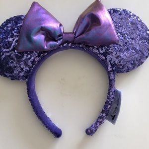 NWOT Disney Parks Purple Potion Minnie Ears